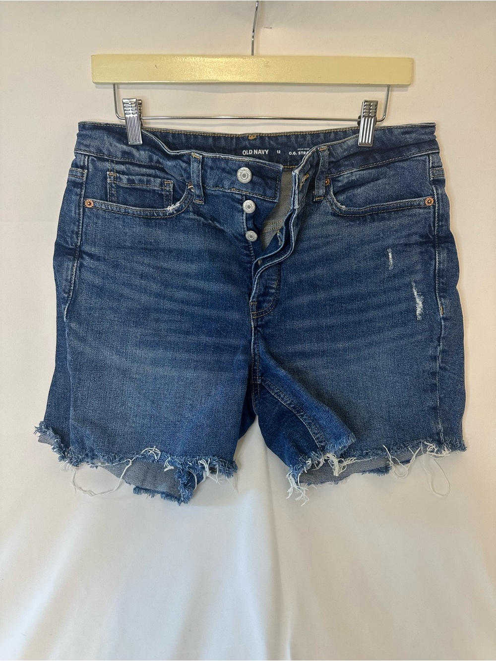 Old Navy Women's Distressed Denim Shorts - Blue